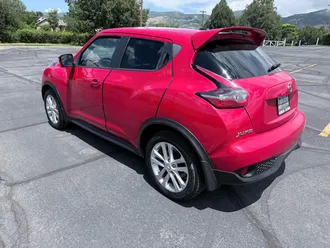 2015 Nissan Juke photo 3