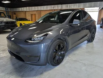 2023 Tesla Model Y Long Range photo 5