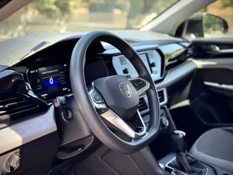 2022 Volkswagen Taos photo 5
