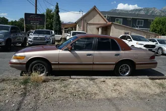 1993 Mercury Grand Marquis photo 2