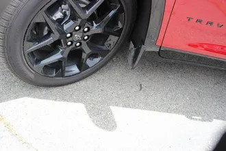 2026 CHEVROLET TRAVERSE photo 3