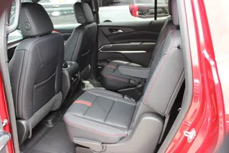 2026 CHEVROLET TRAVERSE photo 6