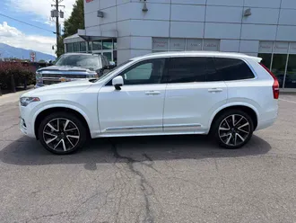 2024 Volvo XC90 photo 2