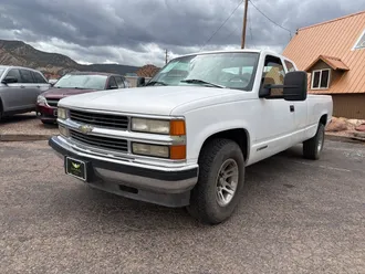 1996 Chevrolet C/K 2500 Series photo 2