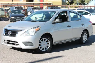 2015 Nissan Versa photo 4
