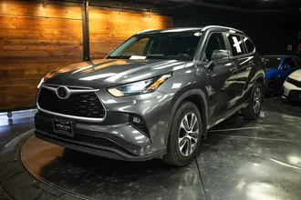 2023 TOYOTA HIGHLANDER photo 2