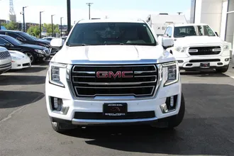 2021 GMC YUKON photo 2
