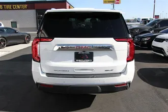 2021 GMC YUKON photo 7