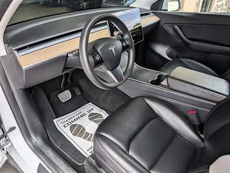 2021 Tesla Model Y Long Range photo 2
