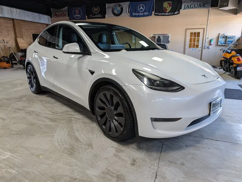 2022 Tesla Model Y Performance Performance
