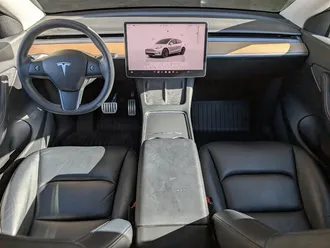 2022 Tesla Model Y Performance photo 3