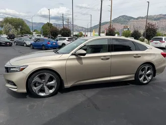 2018 Honda Accord photo 5