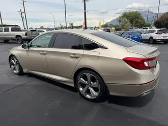 2018 Honda Accord photo 6