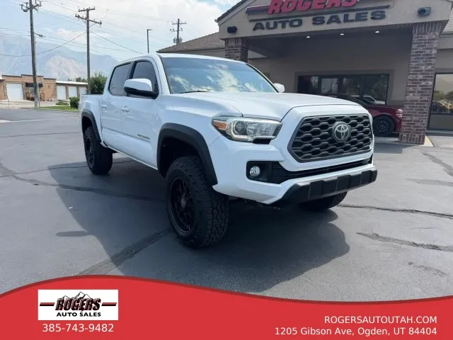 2019 Toyota Tacoma Double Cab TRD Off-Road Pickup 4D 5 ft
