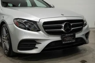 2018 Mercedes-Benz E-Class photo 3