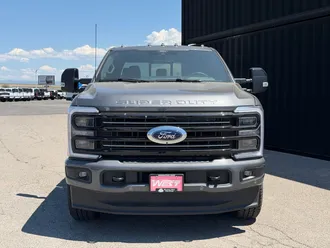 2026 Ford F-350SD photo 2