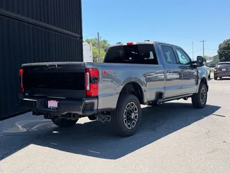 2026 Ford F-350SD photo 7