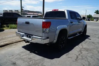2008 Toyota Tundra CrewMax photo 7