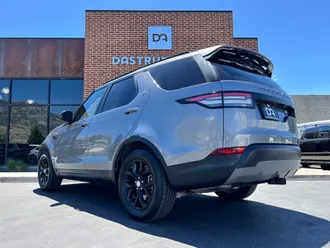 2020 Land Rover Discovery photo 4