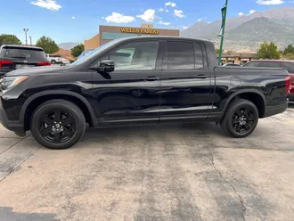 2019 Honda Ridgeline photo 2