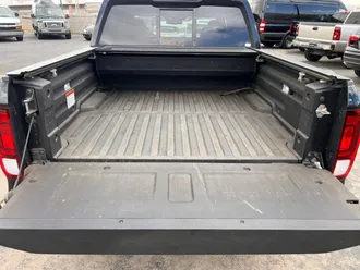 2019 Honda Ridgeline photo 6