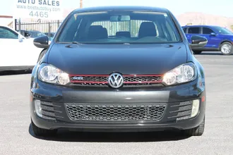 2013 Volkswagen GTI photo 2