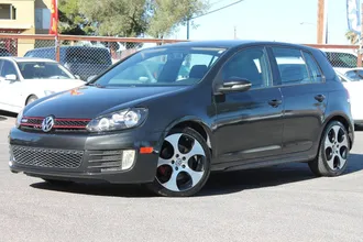 2013 Volkswagen GTI photo 3