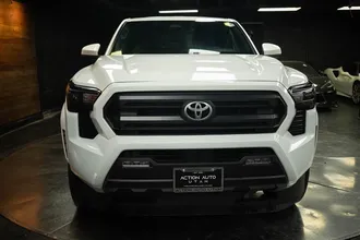 2025 TOYOTA TACOMA photo 3