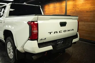 2025 TOYOTA TACOMA photo 6