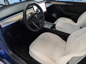 2023 Tesla Model Y Long Range photo 2