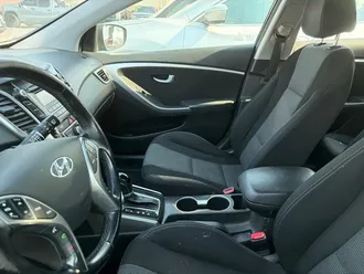 2013 Hyundai Elantra GT photo 3