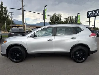 2015 Nissan Rogue photo 3