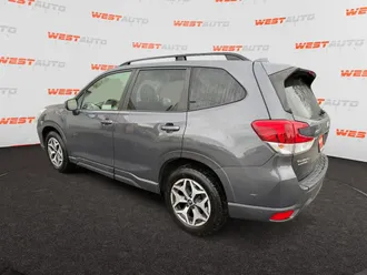 2020 Subaru Forester photo 3