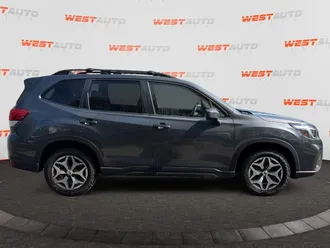2021 Subaru Forester photo 6