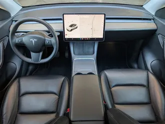 2021 Tesla Model Y Long Range photo 3