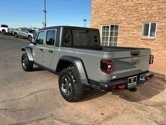 2022 Jeep Gladiator Rubicon photo 4