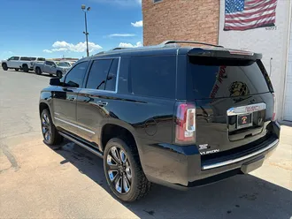 2019 GMC Yukon Denali photo 3