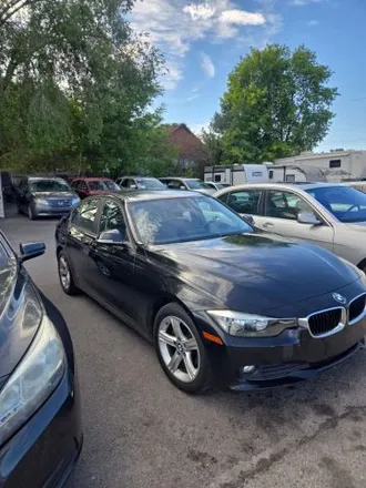 2015 BMW 3 Series photo 2