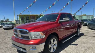 2010 Dodge Ram 1500 Crew Cab photo 3