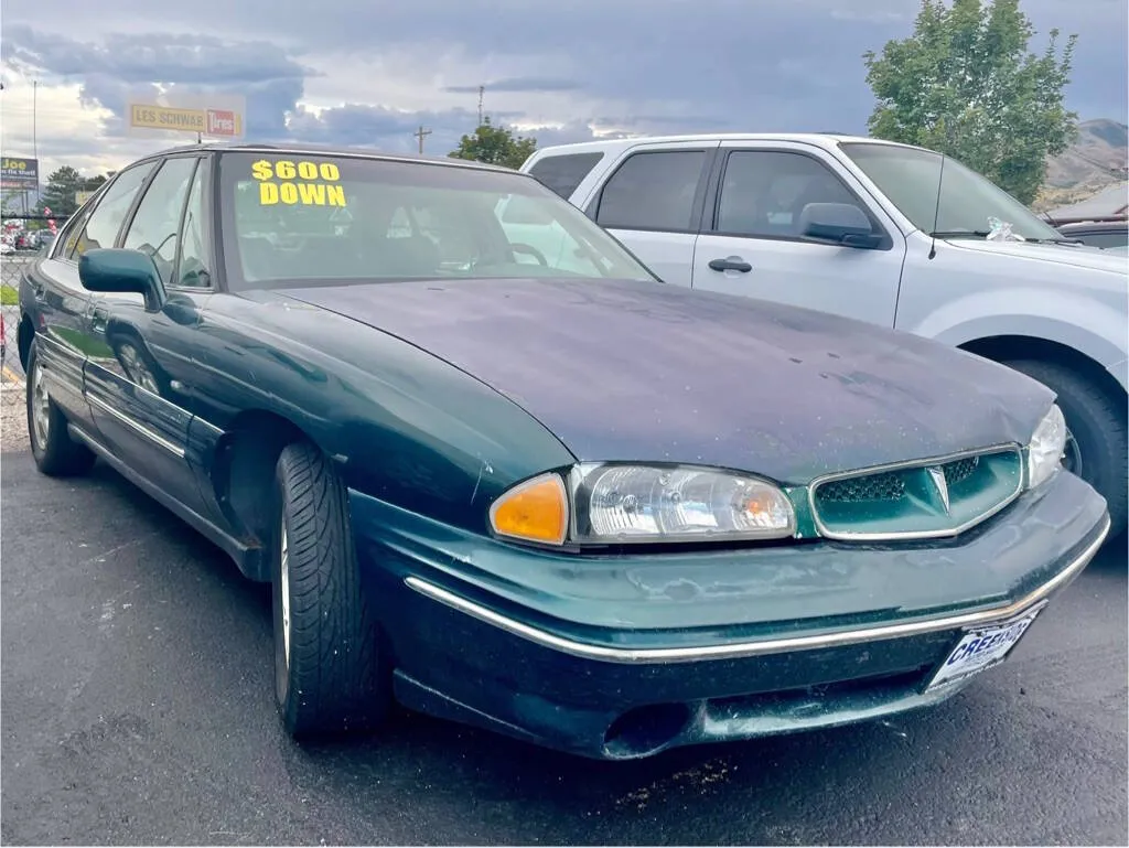 1999 Pontiac Bonneville SE 4dr Sedan