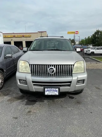 2008 Mercury Mountaineer photo 2