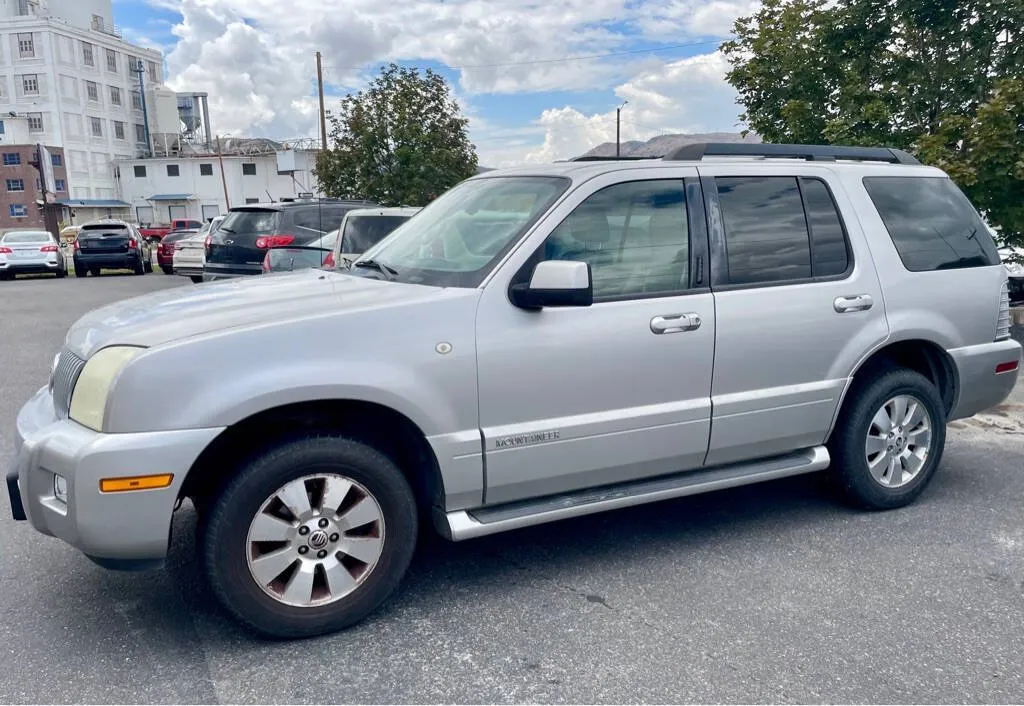 2008 Mercury Mountaineer Base AWD 4dr SUV