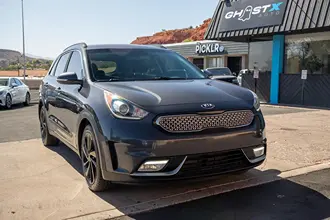 2018 KIA Niro photo 2