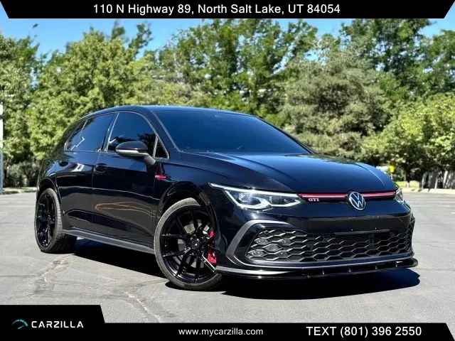 2023 Volkswagen Golf GTI SE Hatchback Sedan 4D