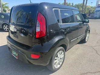 2012 Kia Soul photo 2