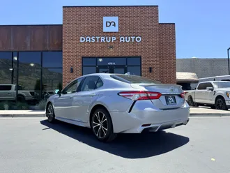 2020 Toyota Camry photo 5