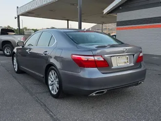 2012 Lexus LS photo 3
