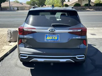2021 Kia Seltos photo 4