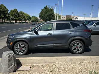 2021 Kia Seltos photo 6