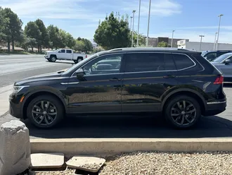 2022 Volkswagen Tiguan photo 6